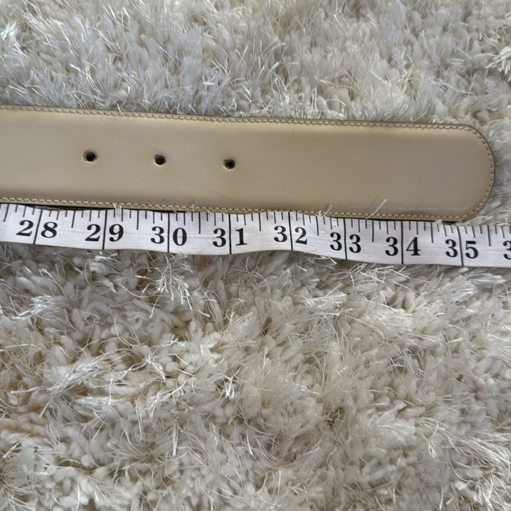 Paloma Picasso Vintage Gold Buckle Cream Belt - Picture 14 of 17